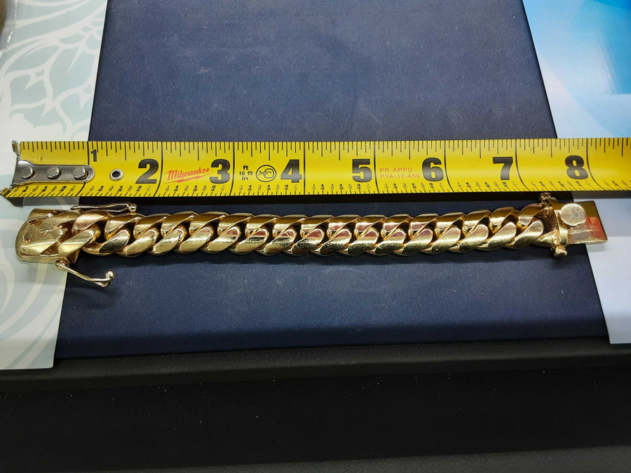 Cuban Link Bracelet - Yellow Gold 10k (.417) 128.3 grams 7 inch