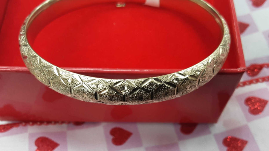 Bangle Bracelet - Yellow Gold 10k (.417) 10.2 grams 14 inch