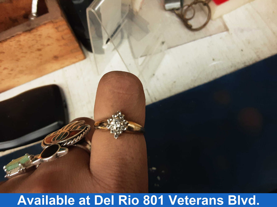 Women's Ring - Yellow Gold 10k (.417) 1.9 grams Size 7.5