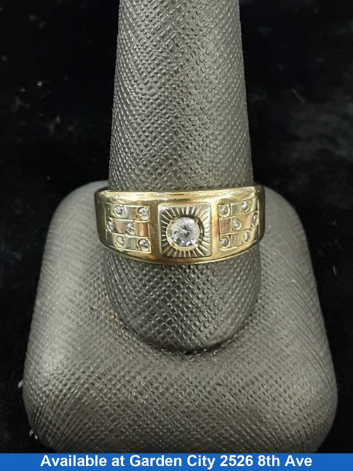 Men's Ring - Yellow Gold 14k (.585) 5.7 grams Size 7