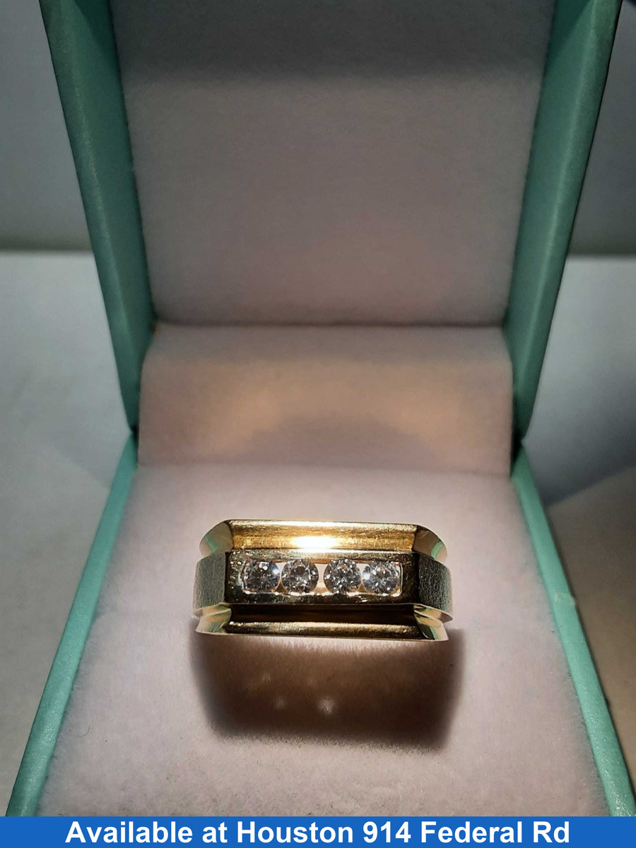 Men's Ring - Yellow Gold 10k (.417) 5.5 grams Size 9