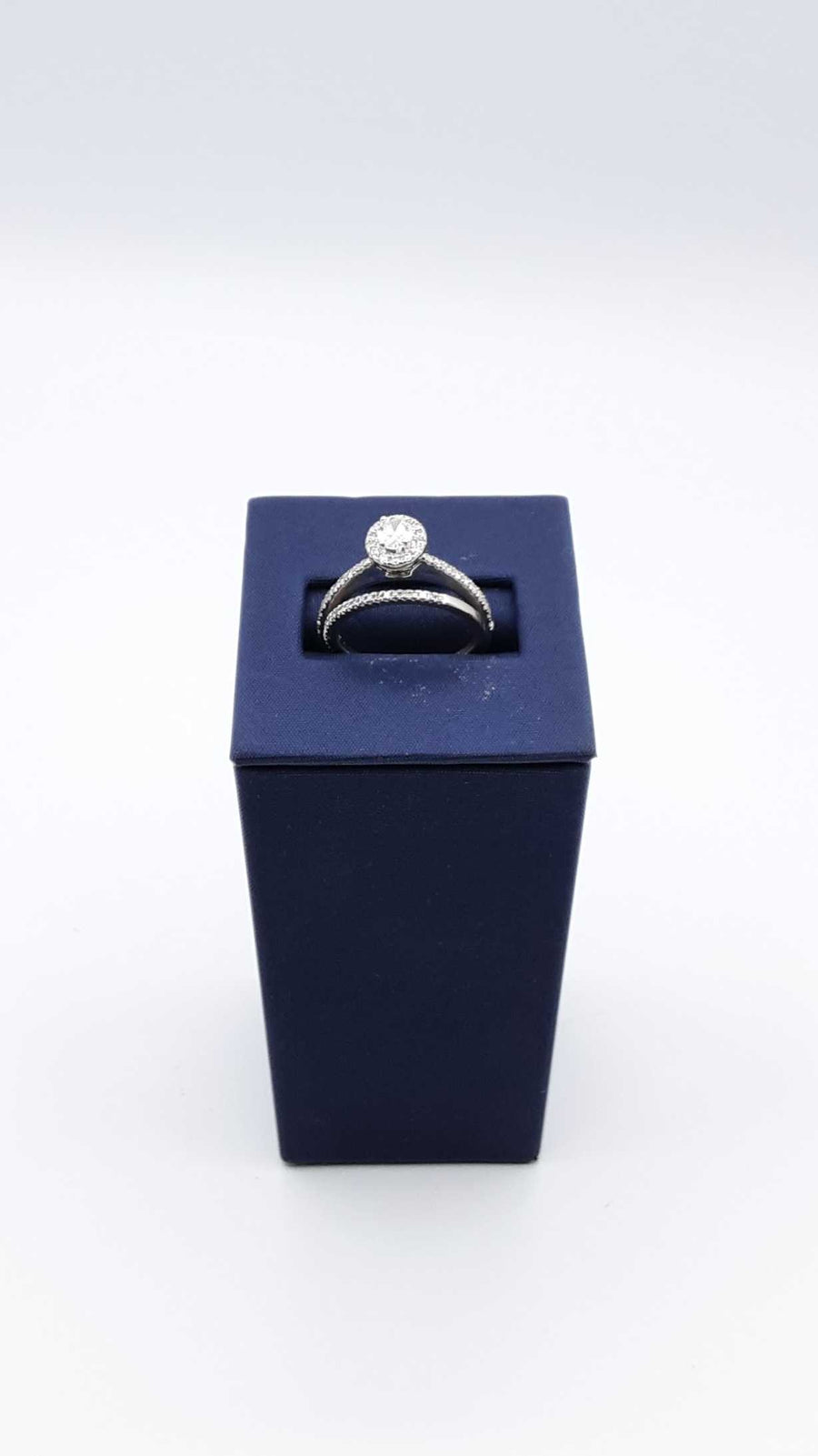 Ring - Engagement Set - White Gold 14k (.585) 4.4 grams Size 8
