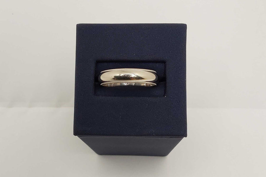 Ring - Wedding Band - White Gold 14k (.585) 4.47 grams Size 9.5