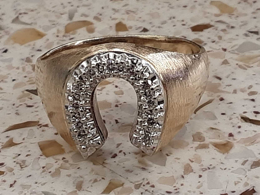 Men's Ring - Yellow Gold 10k (.417) 6.8 grams Size 12