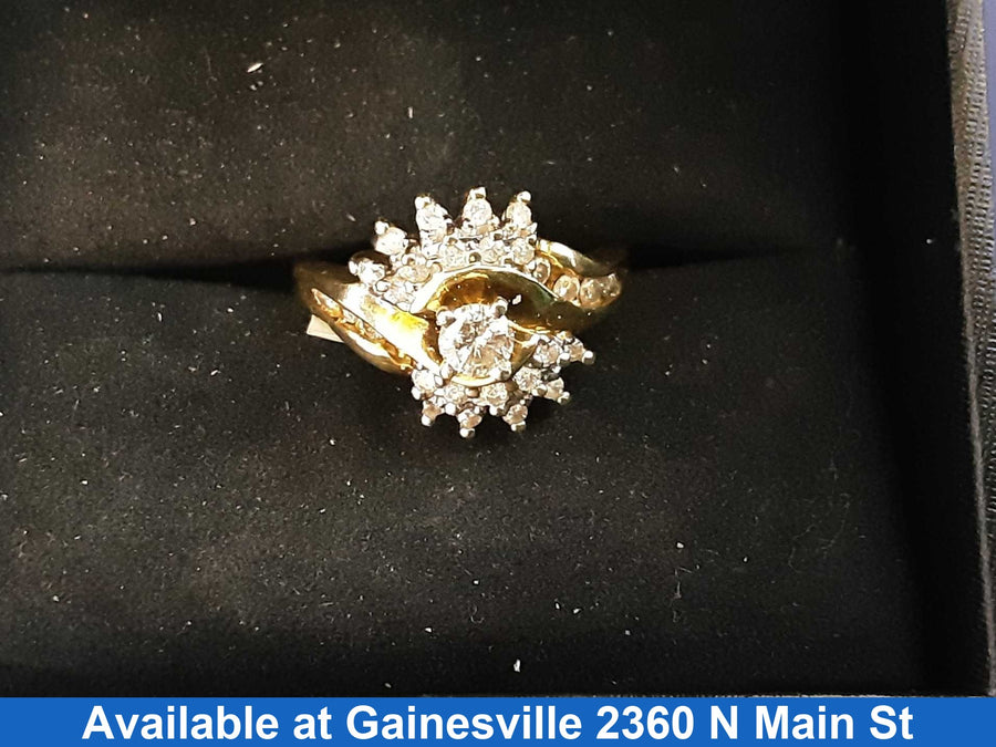 Women's Ring - Yellow Gold 10k (.417) 3.9 grams Size 7