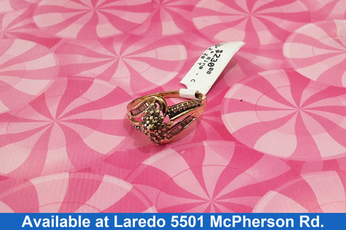 Women's Ring - Yellow Gold 10k (.417) 2.2 grams Size 8