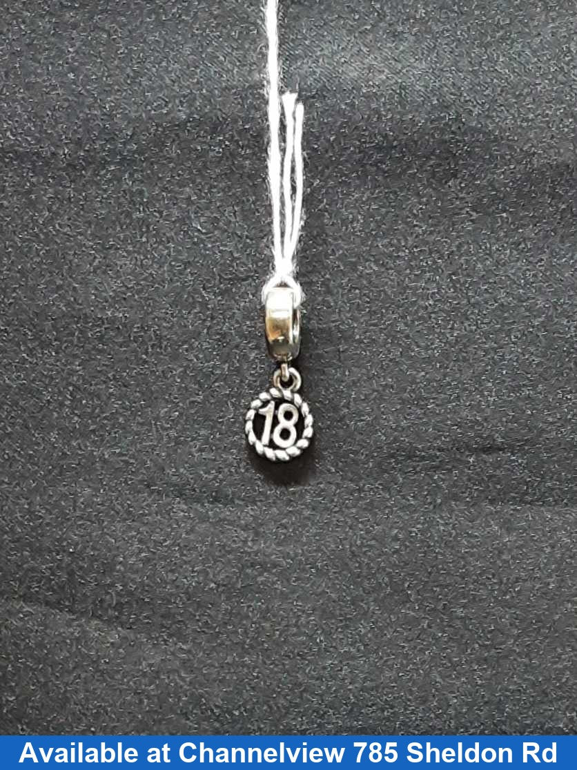 Symbol Pendant - Silver 2.3 grams