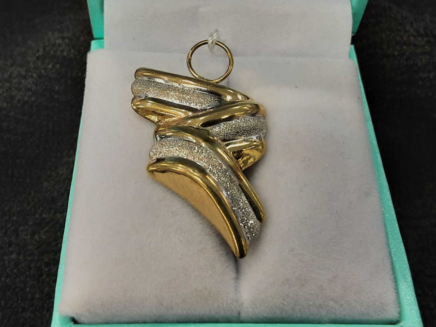 Pendant - Yellow Gold 10k (.417) 1.9 grams