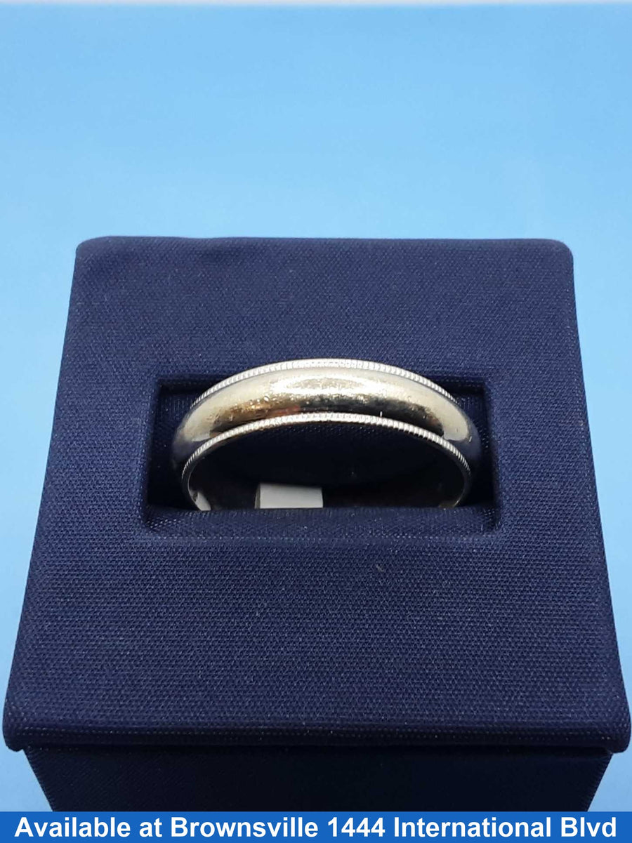 Ring - Wedding Band - White Gold 10k (.417) 4.5 grams Size 10.5