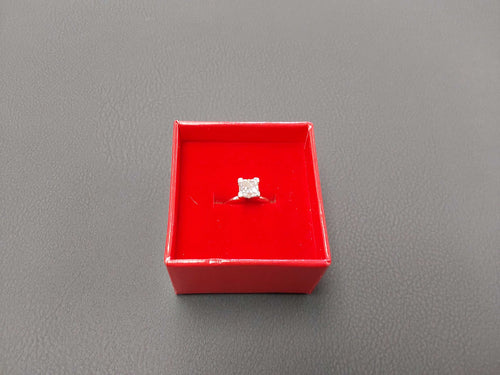 Women's Ring - Solitaire - White Gold 14k (.585) 3.2 grams Size 7.5