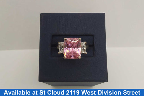 Women's Ring - White Gold 10k (.417) 4.43 grams Size 7.5