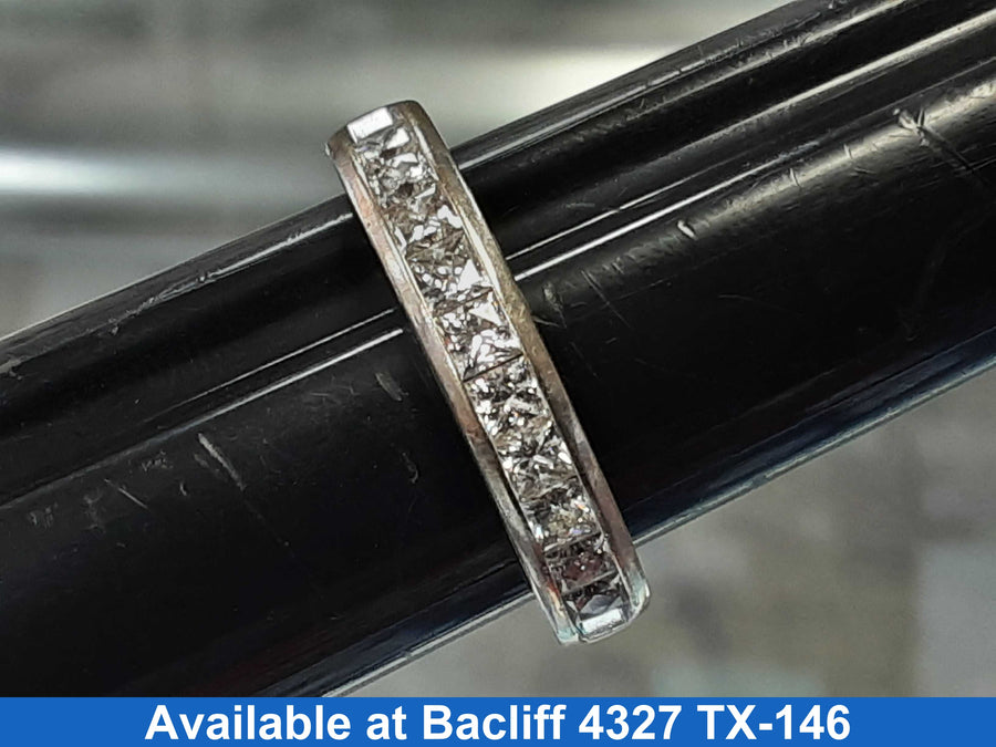 Ring - Wedding Band - White Gold 14k (.585) 6.6 grams Size 8