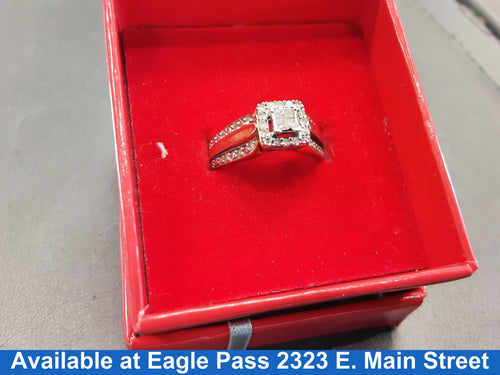 Women's Ring - Yellow Gold 10k (.417) 2.4 grams Size 7.5