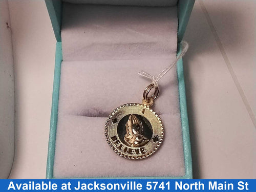 Religious Pendant - Yellow Gold 10k (.417) 1.8 grams