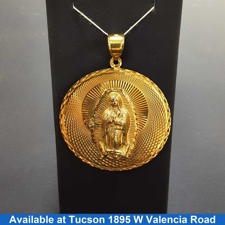 Religious Pendant - Yellow Gold 10k (.417) 12.4 grams