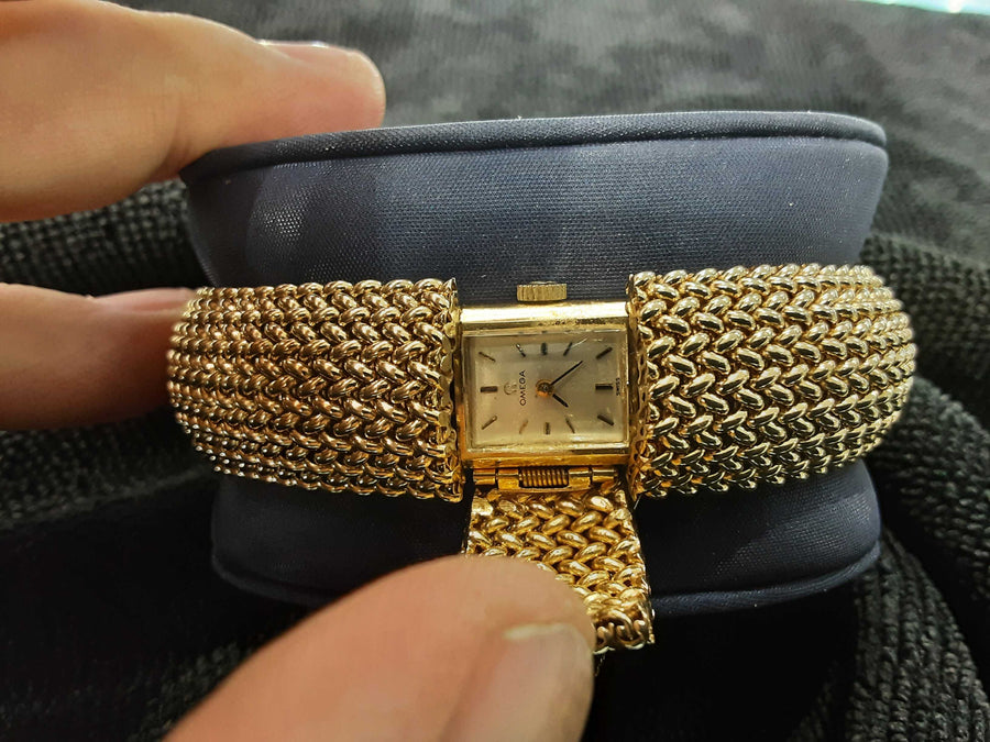 Watch - Yellow Gold 14k (.585) 62.9 grams