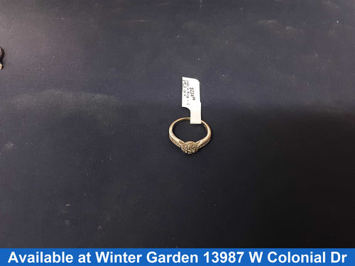 Women's Ring - White Gold 10k (.417) 2.1 grams Size 5.5