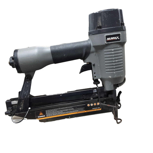 Numax Sfn64 Silver Pneumatic Flooring Nailer