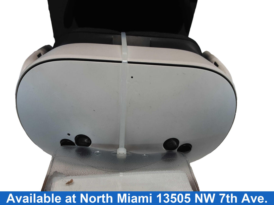 Meta Quest 3s 64 Gb White Virtual Reality Device
