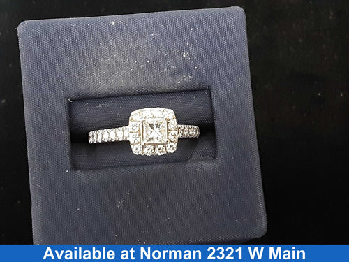 Women's Ring - White Gold 14k (.585) 7.5 grams Size 7.5