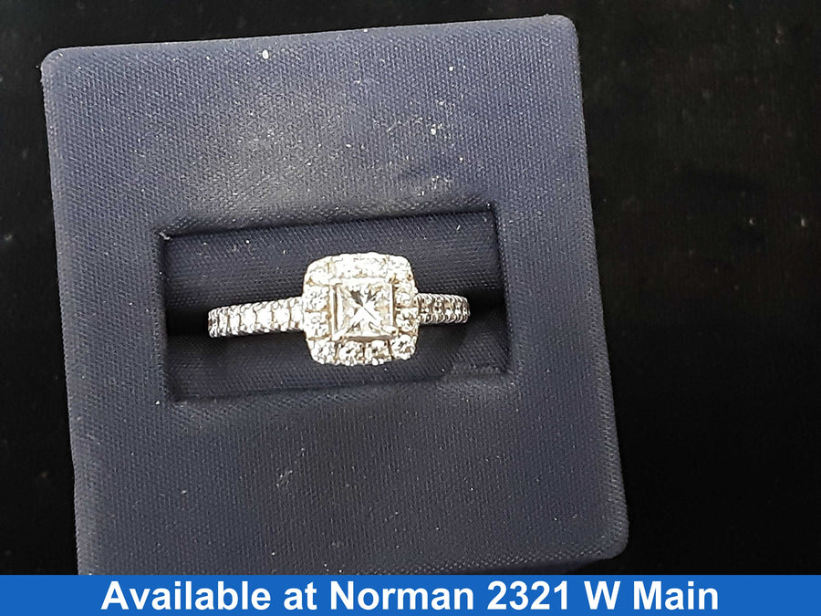 Women's Ring - White Gold 14k (.585) 7.5 grams Size 7.5