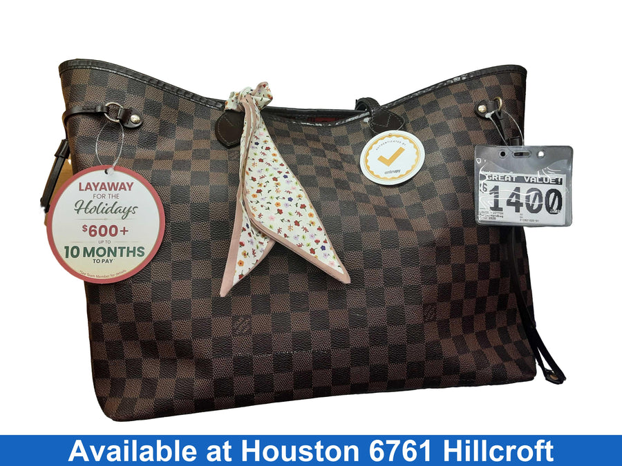 Louis Vuitton Beige / Tan Purse / Handbag