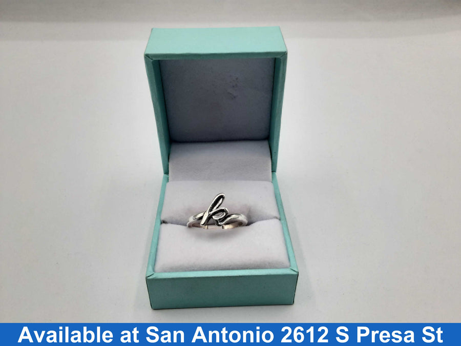Women's Ring - Silver 3 grams Size 7.5
