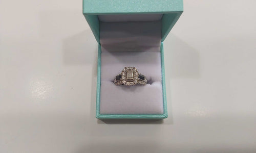 Women's Ring - White Gold 14k (.585) 7 grams Size 7