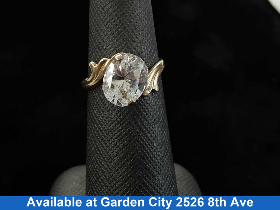 Women's Ring - Solitaire - Yellow Gold 14k (.585) 2.9 grams Size 6.5