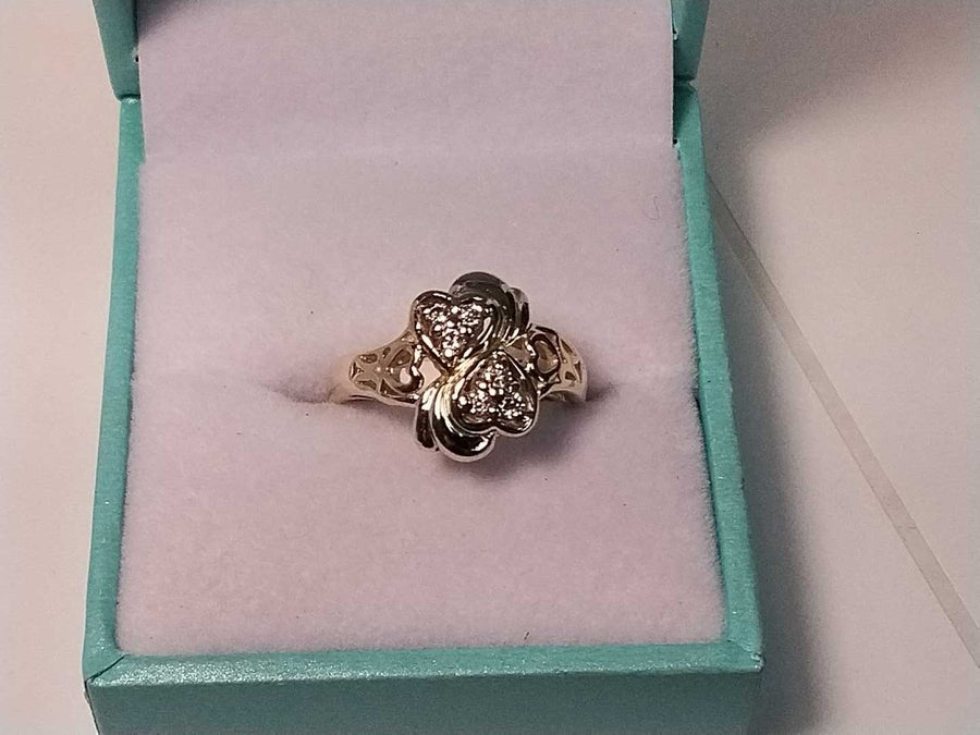 Women's Ring - Yellow Gold 14k (.585) 3.6 grams Size 5
