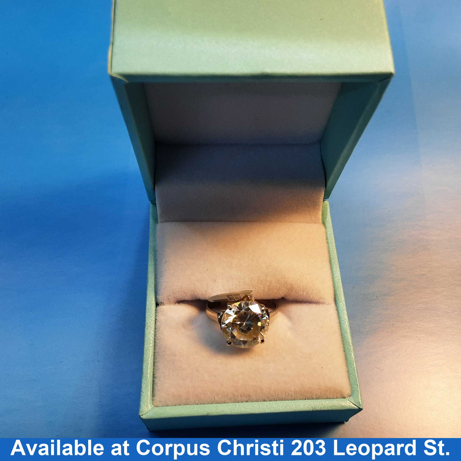 Women's Ring - Solitaire - Yellow Gold 10k (.417) 2.4 grams Size 20