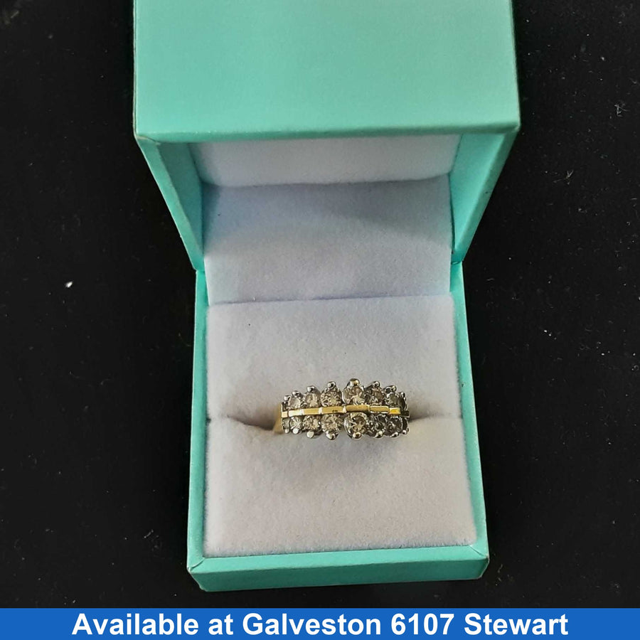 Women's Ring - Yellow Gold 14k (.585) 5.1 grams Size 7