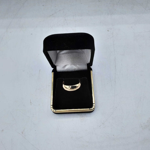 Ring - Wedding Band - Yellow Gold 10k (.417) 4.9 grams Size 20