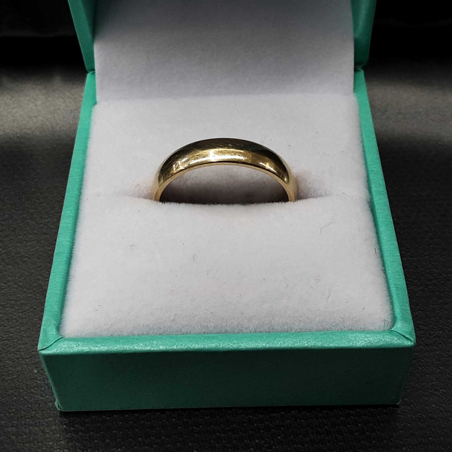 Ring - Wedding Band - Yellow Gold 10k (.417) 6.5 grams Size 7.5