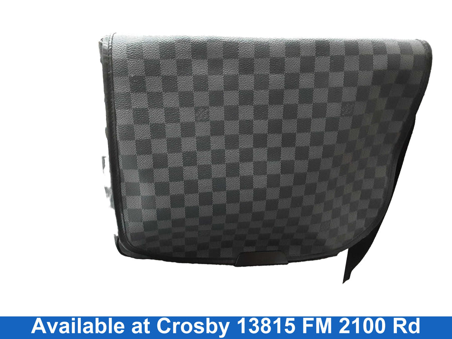 Louis Vuitton Messenger Black Backpack / Briefcase / Bag