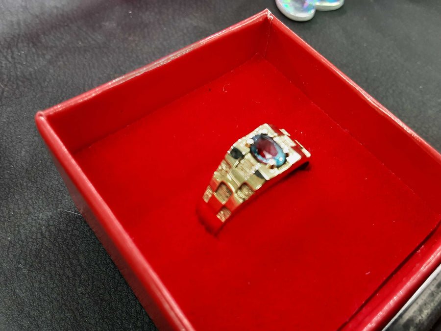 Women's Ring - Yellow Gold 10k (.417) 2.7 grams Size 10
