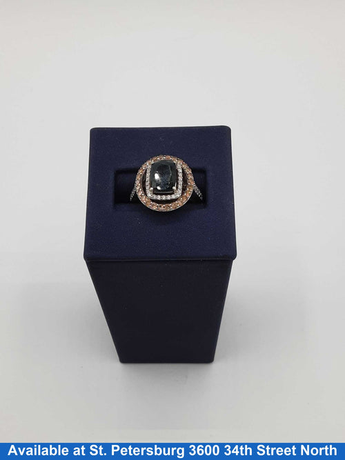 Women's Ring - White Gold 22k (.917) 5.5 grams Size 7.5