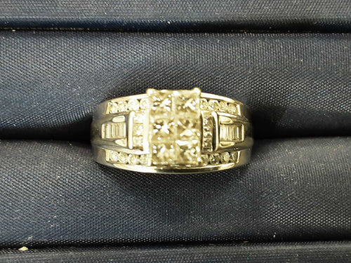 Ring - Wedding Set - White Gold 14k (.585) 8.5 grams Size 7