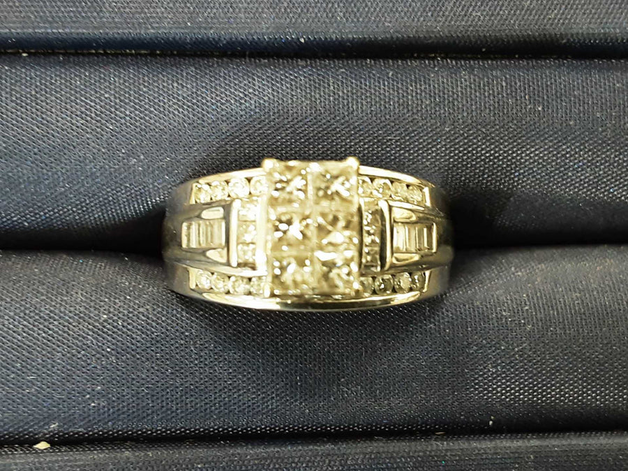 Ring - Wedding Set - White Gold 14k (.585) 8.5 grams Size 7