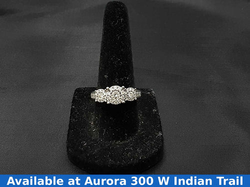 Women's Ring - White Gold 14k (.585) 4.7 grams Size 7