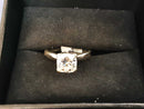 Women's Ring - Solitaire - White Gold 14k (.585) 3.5 grams Size 7.5