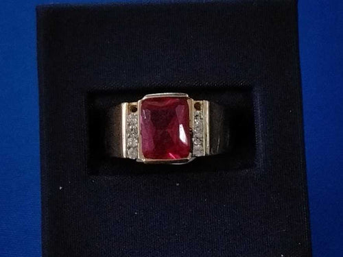 Men's Ring - Yellow Gold 14k (.585) 6.4 grams Size 10