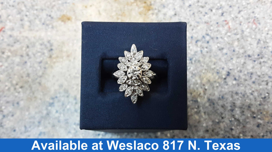 Women's Ring - White Gold 14k (.585) 6.4 grams Size 7