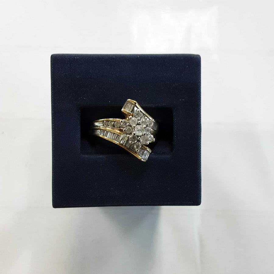 Women's Ring - Yellow Gold 10k (.417) 4.9 grams Size 7.5