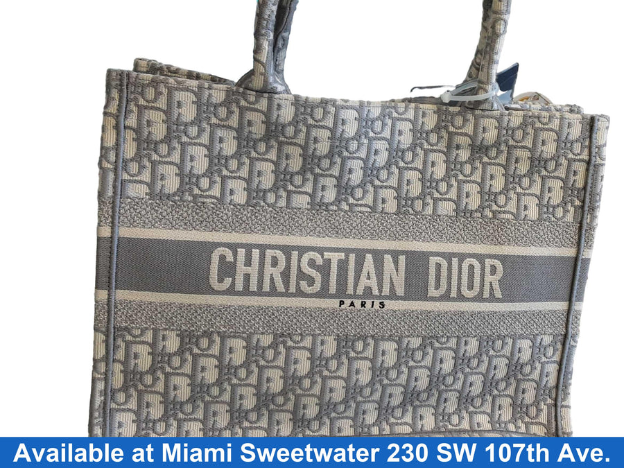 Christian Dior 50-ma-1220 Gray Purse / Handbag