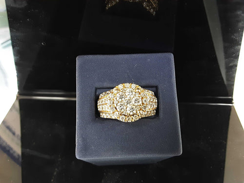 Men's Ring - Yellow Gold 10k (.417) 9.6 grams Size 8