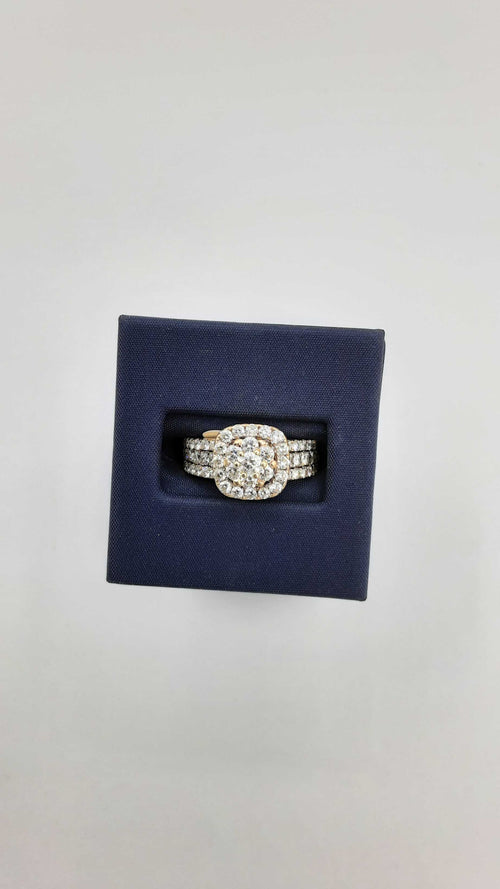 Women's Ring - Yellow Gold 14k (.585) 7.9 grams Size 9