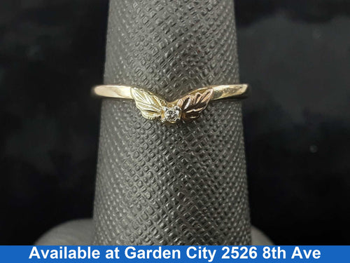 Women's Ring - Yellow Gold 14k (.585) 1.5 grams Size 6.5