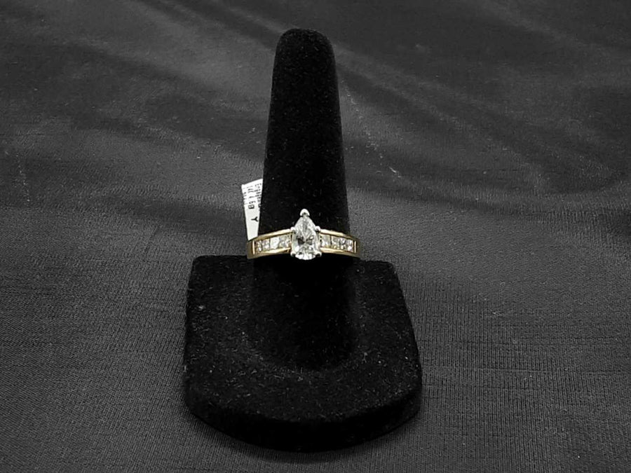 Ring - Engagement Set - Yellow Gold 14k (.585) 4.6 grams Size 6
