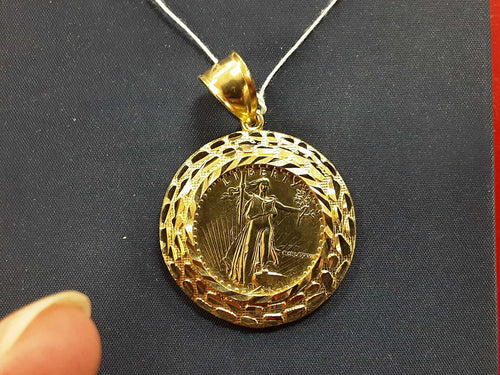 Religious Pendant - Yellow Gold 10k (.417) 5.3 grams
